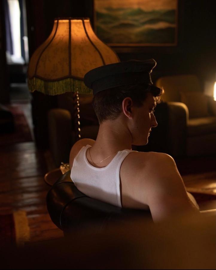 Crew'S Quarters Boarding House - Caters To Men Hotel โพรวินซ์ทาวน์ ภายนอก รูปภาพ