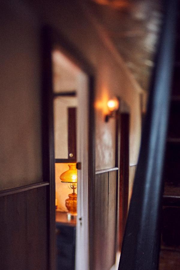 Crew'S Quarters Boarding House - Caters To Men Hotel โพรวินซ์ทาวน์ ภายนอก รูปภาพ